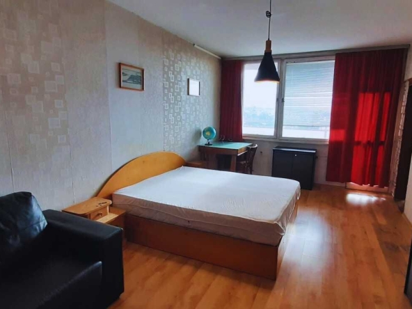 Дава се под наем Многостаен апартамент в София, Витоша - 129 кв.м за 670 € - Снимка #1