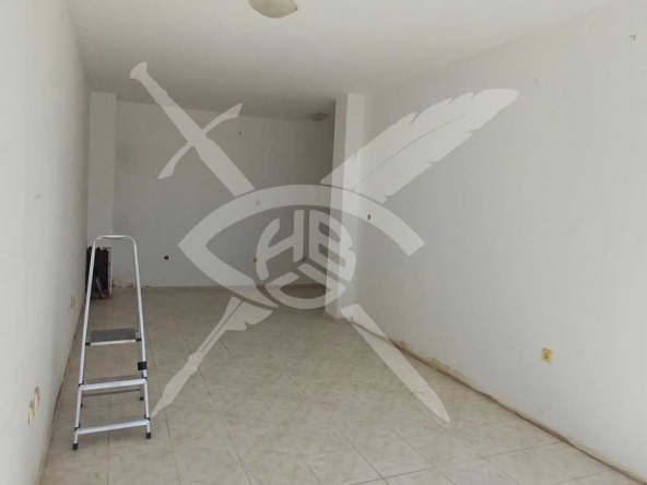 Магазин в к.к. Слънчев бряг - 46 кв.м за 979 €/кв.м - Снимка #1