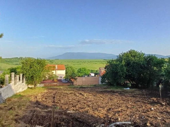 Парцел в с. Гурмазово, Област София-област - 602 кв.м за 100 €/кв.м - Снимка #1