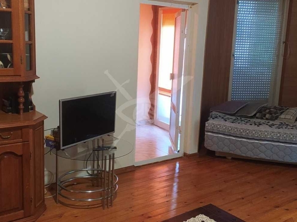 Двустаен апартамент в Бургас, Възраждане - 75 кв.м за 830 €/кв.м - Снимка #1