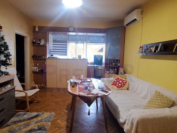 Тристаен апартамент в Варна, Цветен квартал - 64 кв.м за 1163 €/кв.м - Снимка #1