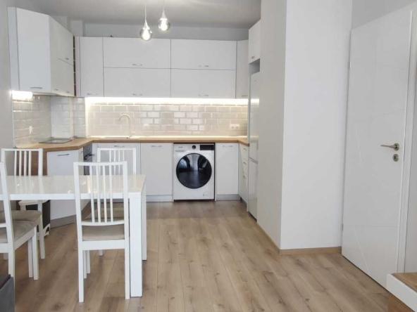 Дава се под наем Двустаен апартамент в София, Младост 4 - 65 кв.м за 600 € - Снимка #1