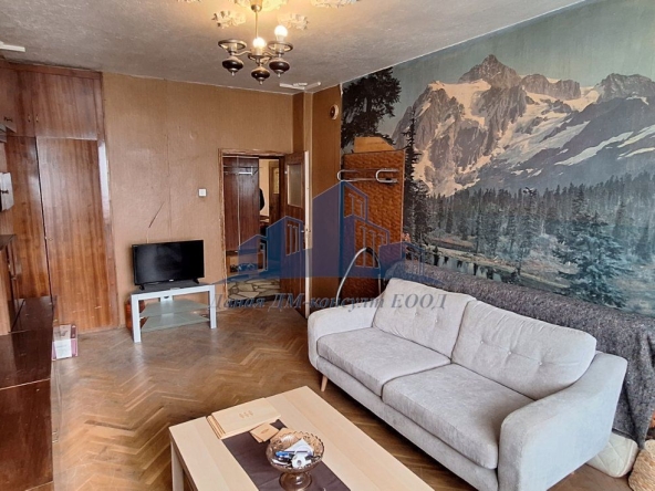 Многостаен апартамент в Шумен, Военно училище - 110 кв.м за 1159 €/кв.м - Снимка #1