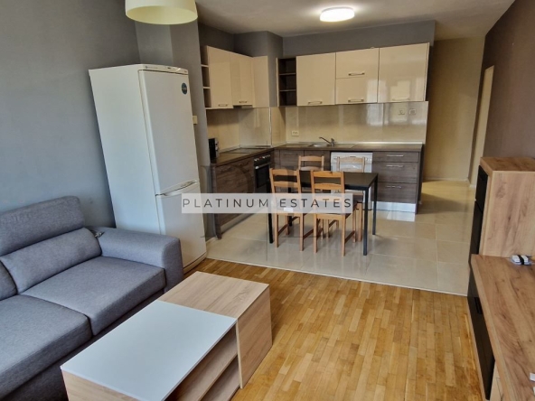 Дава се под наем Двустаен апартамент в София, Надежда 4 - 60 кв.м за 612 € - Снимка #1