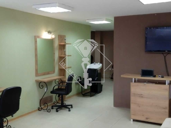 Офис в Пловдив, Кършияка - 63 кв.м за 2112 €/кв.м - Снимка #1