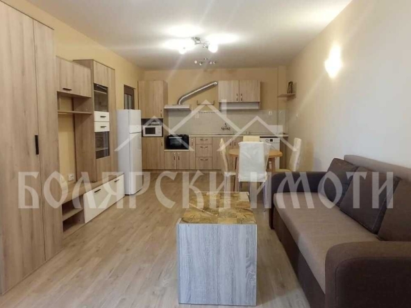 Тристаен апартамент в Велико Търново, Акация - 106 кв.м за 1557 €/кв.м - Снимка #1