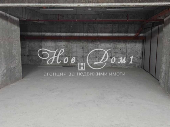 Гараж / Паркомясто в Варна, Владислав Варненчик - 25 кв.м за 1020 €/кв.м - Снимка #1