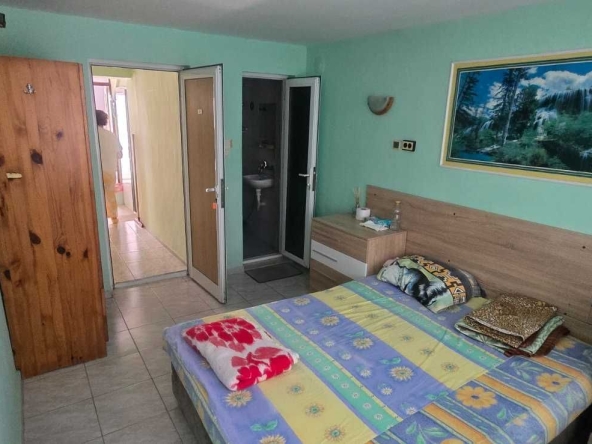 Етаж от къща в Несебър - 64 кв.м за 2500 €/кв.м - Снимка #1