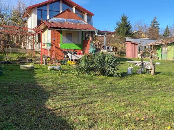 Къща в Разград, Промишлена зона - Запад - 18 кв.м за 2352 €/кв.м - Снимка #1