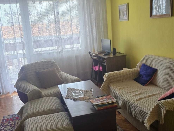 Двустаен апартамент в Русе, Централен южен район - 60 кв.м за 846 €/кв.м - Снимка #1