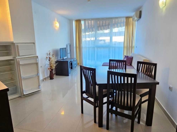 Дава се под наем Двустаен апартамент в Бургас, Сарафово - 65 кв.м за 325 € - Снимка #1