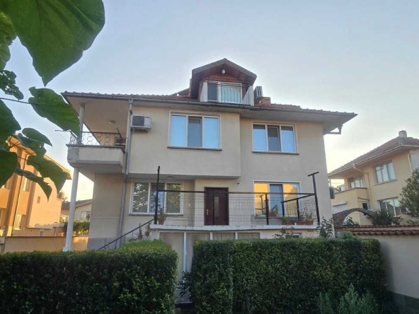 Къща в с. Равда, Област Бургас - 180 кв.м за 644 €/кв.м - Снимка #1