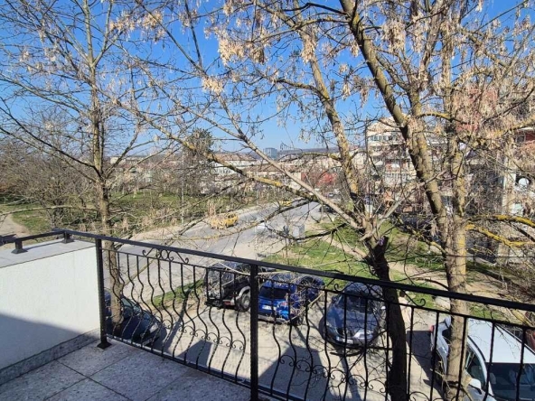 Двустаен апартамент в Велико Търново, Бузлуджа - 71 кв.м за 629 €/кв.м - Снимка #1