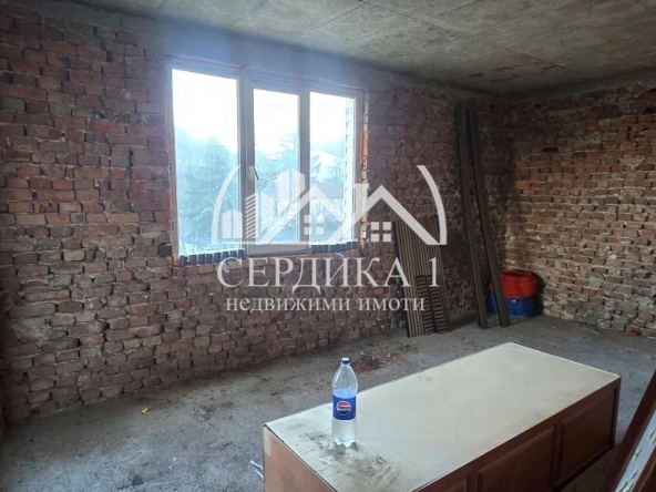 Етаж от къща в с. Мало Бучино, Област София-град - 111 кв.м за 735 €/кв.м - Снимка #1