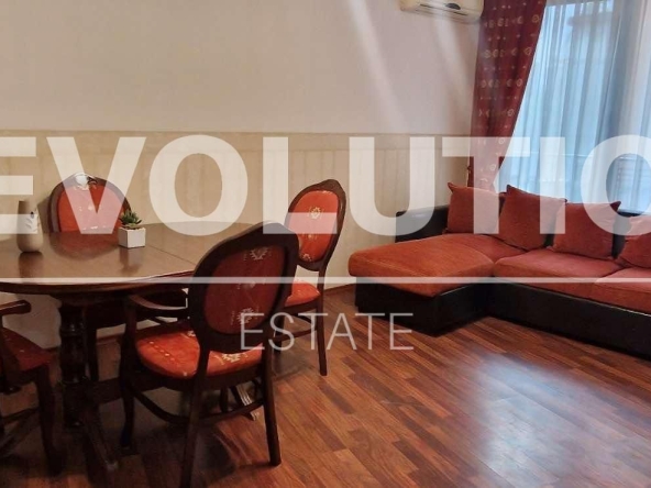 Дава се под наем Двустаен апартамент в Варна, Център - 62 кв.м за 600 € - Снимка #1