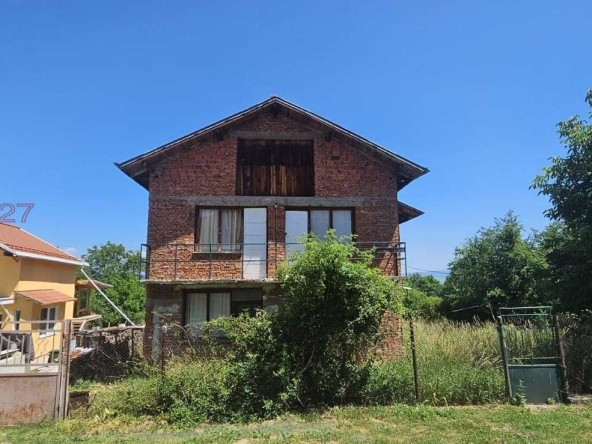 Къща в с. Извор, Област Перник - 150 кв.м за 367 €/кв.м - Снимка #1