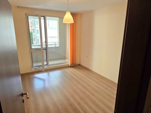 Дава се под наем Двустаен апартамент в София, Дианабад - 78 кв.м за 550 € - Снимка #1