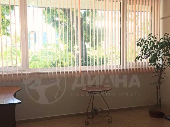 Офис в Пловдив, Кършияка - 29 кв.м за 1814 €/кв.м - Снимка #1