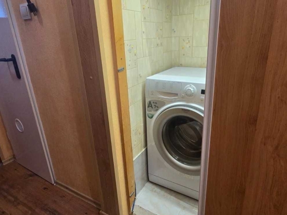 Дава се под наем Тристаен апартамент в Бургас, Братя Миладинови - 100 кв.м за 450 € - Снимка #1