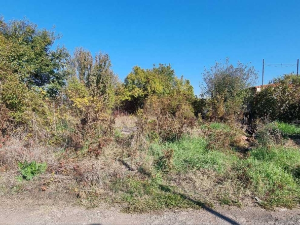 Парцел в с. Волуяк, Област София-град - 660 кв.м за 140 €/кв.м - Снимка #1