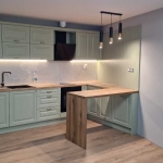 Тристаен апартамент в Варна, Базар Левски - 80 кв.м за 3175 €/кв.м - Снимка #1