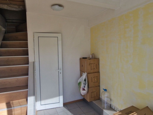 Дава се под наем Офис в София, Полигона - 20 кв.м за 50000 € - Снимка #1