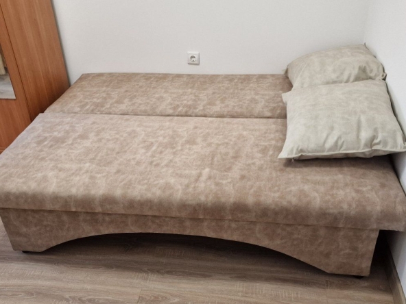 Дава се под наем Двустаен апартамент в Пазарджик, Център - 62 кв.м за 254.49 € - Снимка #1