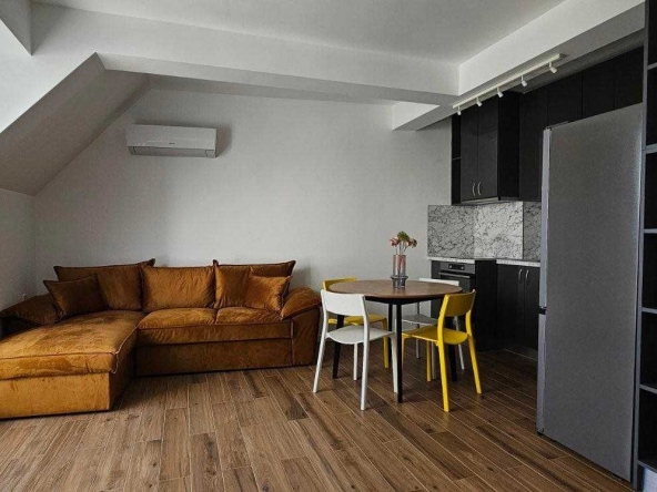 Дава се под наем Двустаен апартамент в Пловдив, Каменица 1 - 65 кв.м за 600 € - Снимка #1