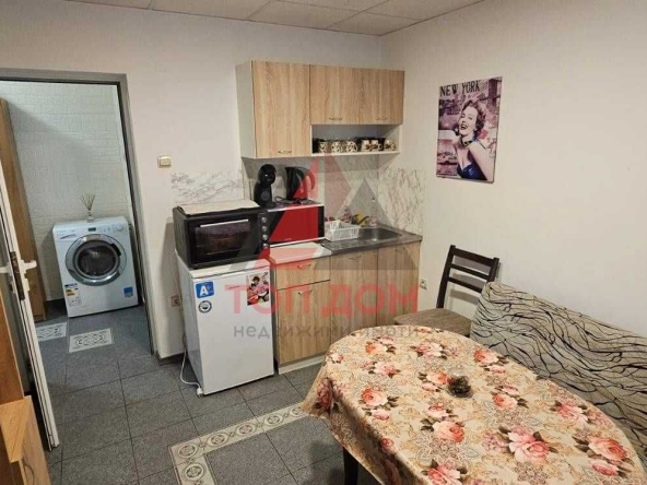 Дава се под наем Двустаен апартамент в Варна, Гръцка махала - 50 кв.м за 510 € - Снимка #1