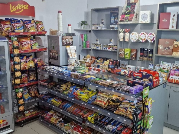 Дава се под наем Магазин в Варна, Окръжна болница - 20 кв.м за 204 € - Снимка #1