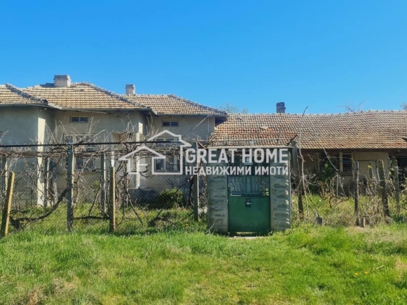 Къща в с. Острец, Област Търговище - 140 кв.м за 200 €/кв.м - Снимка #1