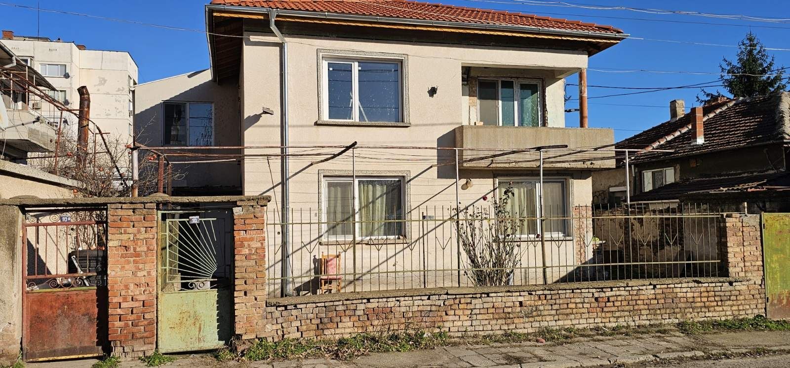 Къща в Стара Загора, Метро - 248 кв.м за 206 €/кв.м - Снимка #1