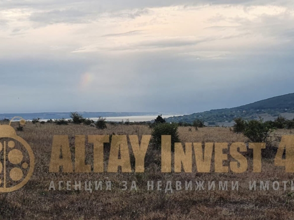 Парцел в с. Осеново, Област Варна - 8500 кв.м за 20 €/кв.м - Снимка #1