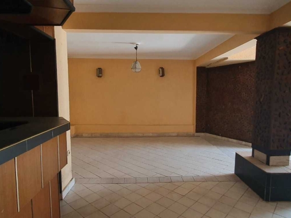 Заведение в Стара Загора, Център - 110 кв.м за 728 €/кв.м - Снимка #1