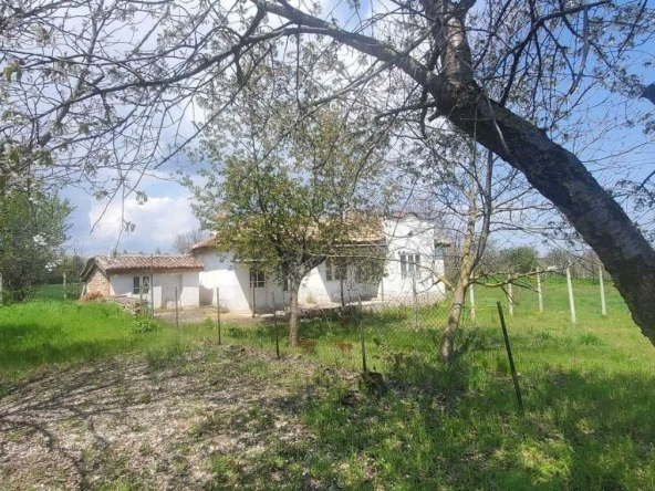 Къща в Варна, Аспарухово - 60 кв.м за 417 €/кв.м - Снимка #1