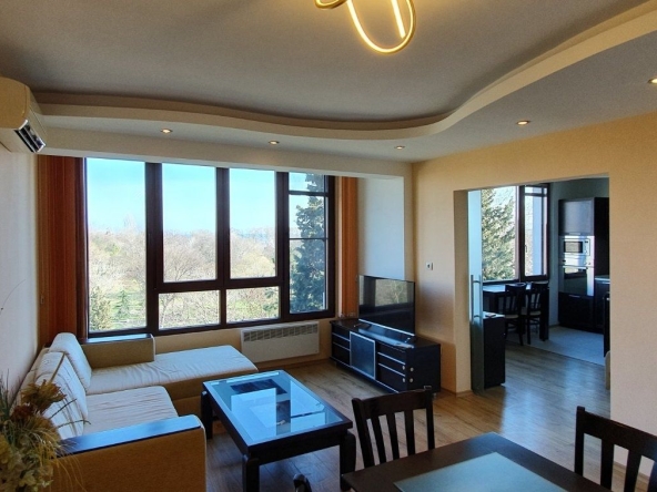 Дава се под наем Двустаен апартамент в Бургас, Лазур - 67 кв.м за 459 € - Снимка #1