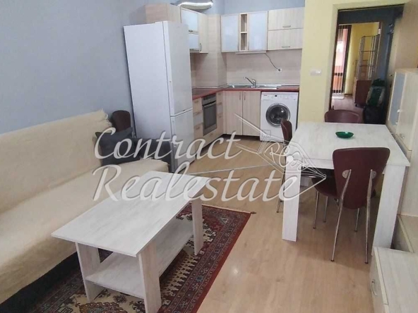 Дава се под наем Двустаен апартамент в Варна, Колхозен пазар - 69 кв.м за 408 € - Снимка #1