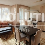 Дава се под наем Тристаен апартамент в Варна, Левски - 90 кв.м за 648.21 € - Снимка #1