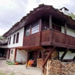 Къща в с. Кметовци, Област Габрово - 192 кв.м за 485 €/кв.м - Снимка #1