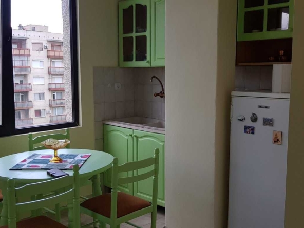 Двустаен апартамент в Казанлък - 65 кв.м за 730 €/кв.м - Снимка #1