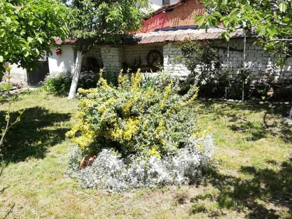 Къща в с. Стамболово, Област София-област - 130 кв.м за 566 €/кв.м - Снимка #1