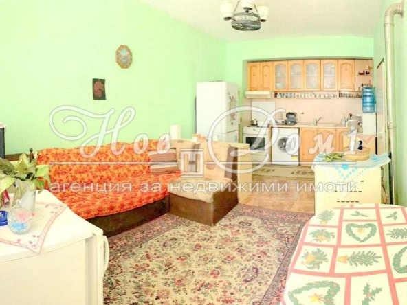 Етаж от къща в Варна, Аспарухово - 160 кв.м за 625 €/кв.м - Снимка #1