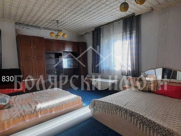 Къща в Горна Оряховица - 210 кв.м за 269 €/кв.м - Снимка #1
