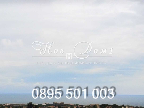 Тристаен апартамент в к.к. Св.Св. Константин и Елена - 90 кв.м за 1784 €/кв.м - Снимка #1