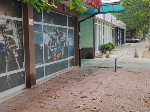 Магазин в София, Красна поляна 1 - 66 кв.м за 2197 €/кв.м - Снимка #1