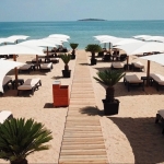 Заведение в Бургас, Долно Езерово - 200 кв.м за 1987 €/кв.м - Снимка #1