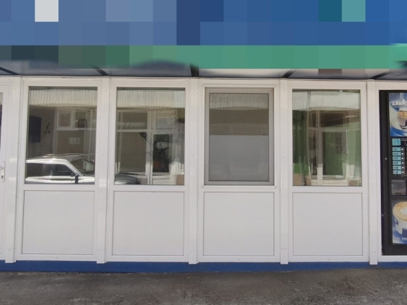 Магазин в Разград, Орел - 19 кв.м за 1074 €/кв.м - Снимка #1