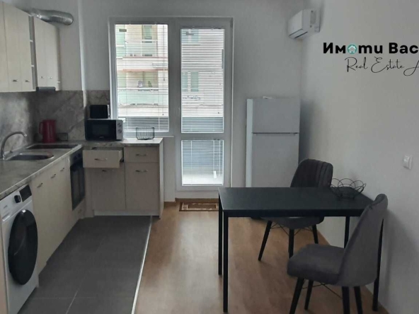 Дава се под наем Двустаен апартамент в София, Център - 54 кв.м за 598.23 € - Снимка #1