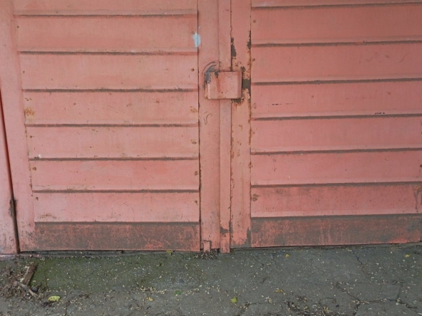 Гараж / Паркомясто в Пловдив, Южен - 16 кв.м за 40 €/кв.м - Снимка #1