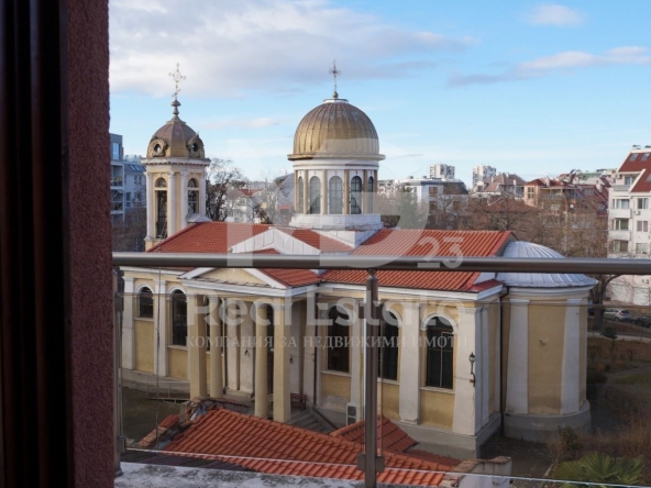 Тристаен апартамент в Пловдив, Мараша - 200 кв.м за 1185 €/кв.м - Снимка #1